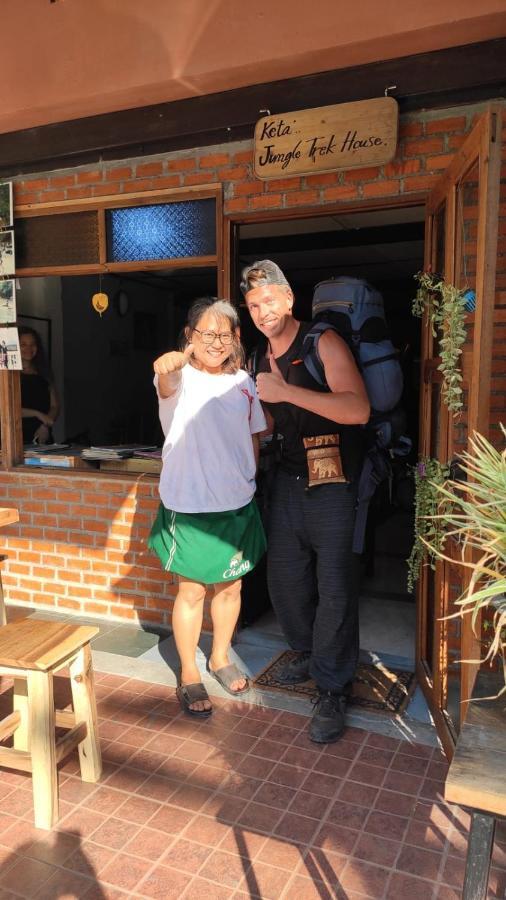 Albergue Keta' Jungle Trek House Chiang Mai Exterior foto